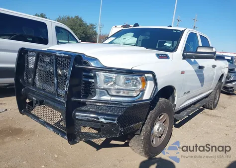 2021 Ram 2500 Tradesman 4X4 6'4 Box from USA, damaged, VIN 3C6UR5CJ2MG533937